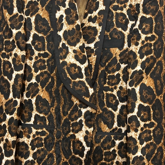 Men Leopard coat size XL - Picture 7 of 7